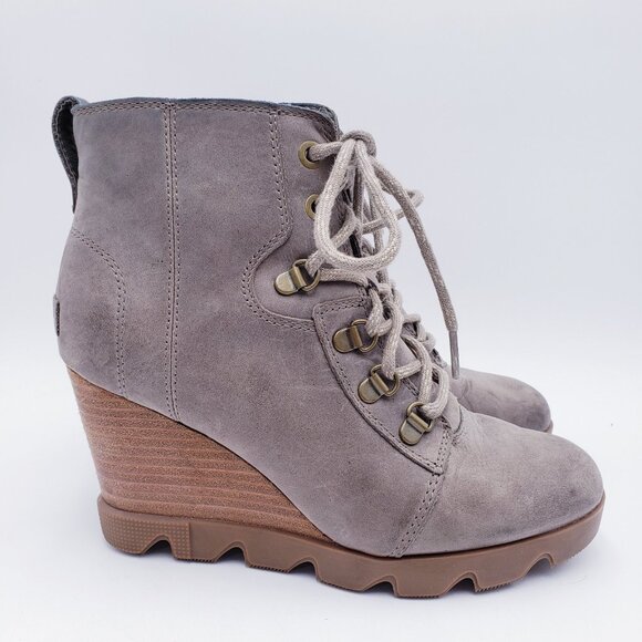 Sorel Joan Uptown Lace Up Waterproof Wedge Bootie Lug Sole Size 8 NL3950-297 - Picture 1 of 11